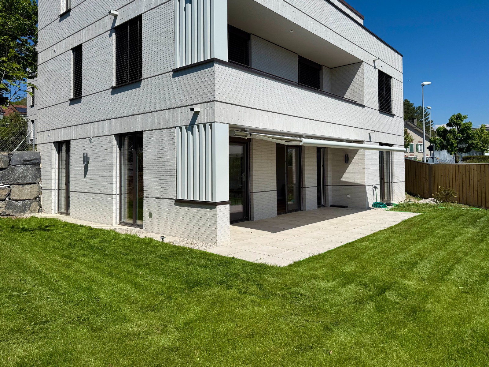 Dernier lot Nor Development à Pully — façade et terrasse